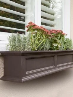 Fairfield Self-Watering Window Box, 4’